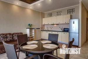 2-к квартира, посуточно, 88м2, 1/1 этаж