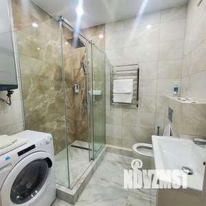 1-к квартира, посуточно, 42м2, 1/8 этаж