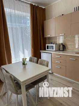 1-к квартира, посуточно, 64м2, 2/3 этаж