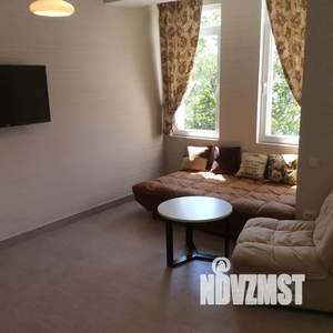 2-к квартира, посуточно, 60м2, 2/5 этаж