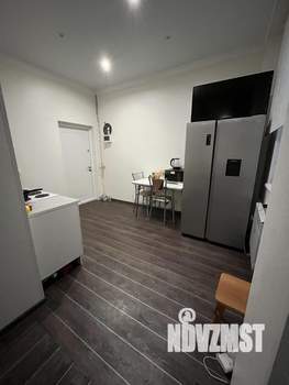 Студия квартира, посуточно, 40м2, 1/5 этаж