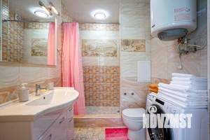 1-к квартира, посуточно, 55м2, 1/1 этаж