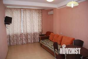 2-к квартира, посуточно, 38м2, 3/4 этаж