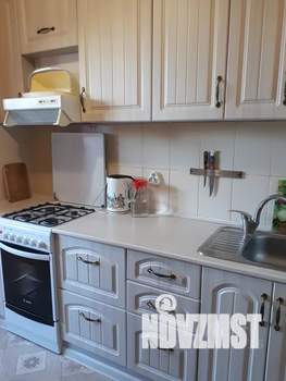 2-к квартира, посуточно, 40м2, 1/5 этаж