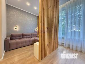 Студия квартира, посуточно, 43м2, 1/8 этаж