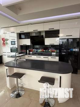 2-к квартира, посуточно, 120м2, 5/5 этаж