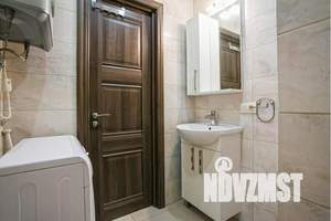 1-к квартира, посуточно, 38м2, 3/6 этаж