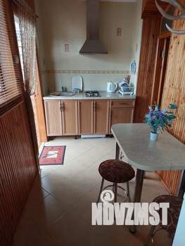 1-к квартира, посуточно, 35м2, 1/2 этаж