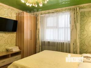 3-к квартира, посуточно, 70м2, 1/2 этаж