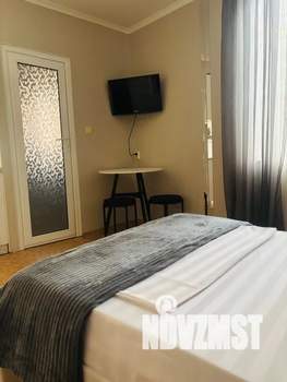 Студия квартира, посуточно, 30м2, 1/2 этаж