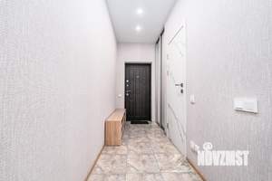 Студия квартира, посуточно, 40м2, 7/18 этаж