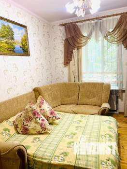 3-к квартира, посуточно, 58м2, 1/2 этаж