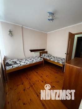 3-к квартира, посуточно, 80м2, 2/2 этаж