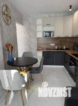 1-к квартира, посуточно, 37м2, 1/1 этаж