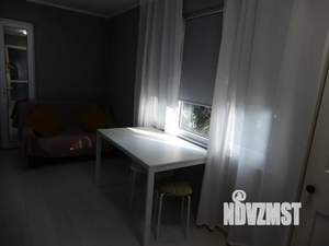 Студия квартира, посуточно, 40м2, 1/2 этаж