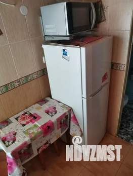 1-к квартира, посуточно, 12м2, 1/2 этаж