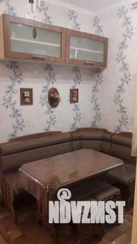 3-к квартира, посуточно, 44м2, 1/2 этаж