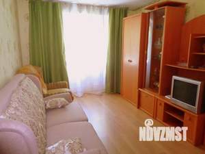 2-к квартира, посуточно, 50м2, 1/2 этаж