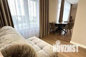 1-к квартира, посуточно, 42м2, 4/7 этаж