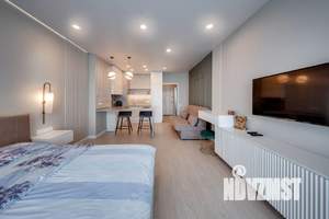 Студия квартира, посуточно, 40м2, 7/10 этаж