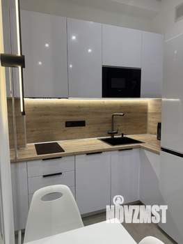 1-к квартира, посуточно, 40м2, 3/8 этаж