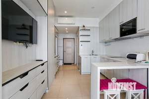 Студия квартира, посуточно, 40м2, 4/9 этаж