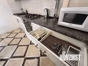 Студия квартира, посуточно, 45м2, 6/10 этаж