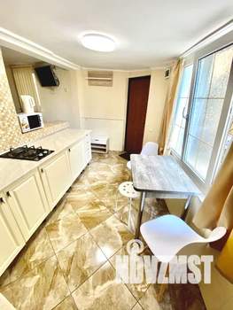 Студия квартира, посуточно, 25м2, 2/2 этаж