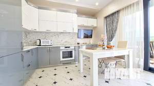 2-к квартира, посуточно, 47м2, 16/20 этаж