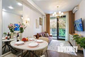 2-к квартира, посуточно, 50м2, 1/1 этаж