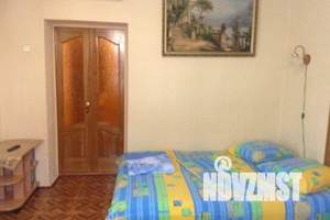 2-к квартира, посуточно, 32м2, 1/2 этаж