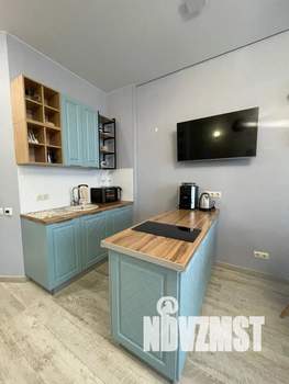 Студия квартира, посуточно, 39м2, 3/6 этаж