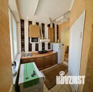 1-к квартира, посуточно, 27м2, 1/2 этаж