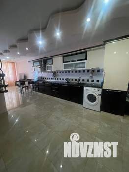 2-к квартира, посуточно, 70м2, 5/5 этаж