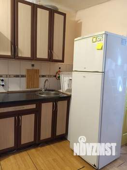 Студия квартира, посуточно, 18м2, 1/3 этаж