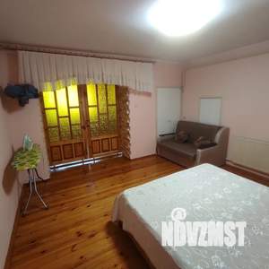 2-к квартира, посуточно, 60м2, 1/2 этаж