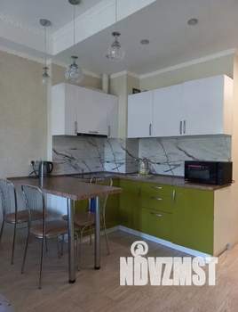 1-к квартира, посуточно, 35м2, 2/8 этаж