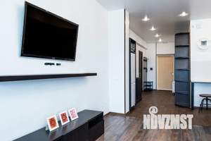 Студия квартира, посуточно, 40м2, 3/6 этаж