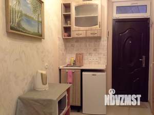 Студия квартира, посуточно, 10м2, 1/3 этаж