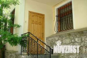 2-к квартира, посуточно, 54м2, 1/2 этаж