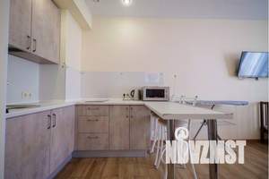 1-к квартира, посуточно, 32м2, 13/18 этаж