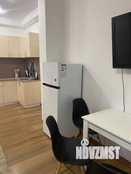 Студия квартира, посуточно, 35м2, 2/2 этаж