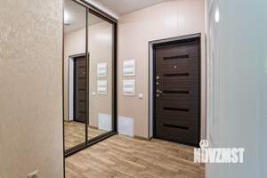 Студия квартира, посуточно, 45м2, 8/20 этаж