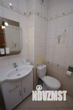1-к квартира, посуточно, 40м2, 3/3 этаж