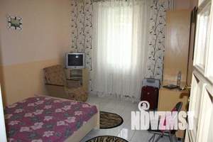 1-к квартира, посуточно, 26м2, 1/2 этаж
