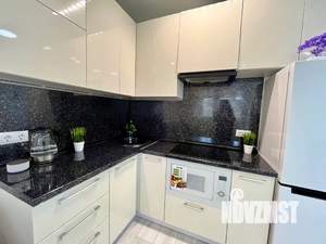 1-к квартира, посуточно, 38м2, 4/10 этаж