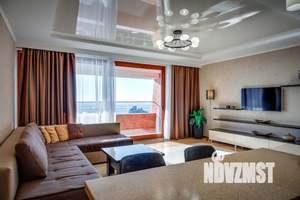 2-к квартира, посуточно, 76м2, 7/12 этаж