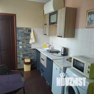 1-к квартира, посуточно, 60м2, 5/5 этаж