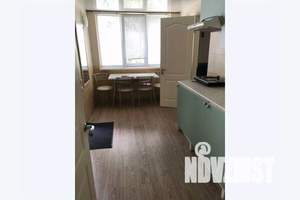 2-к квартира, посуточно, 40м2, 1/2 этаж