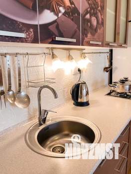 2-к квартира, посуточно, 45м2, 1/4 этаж